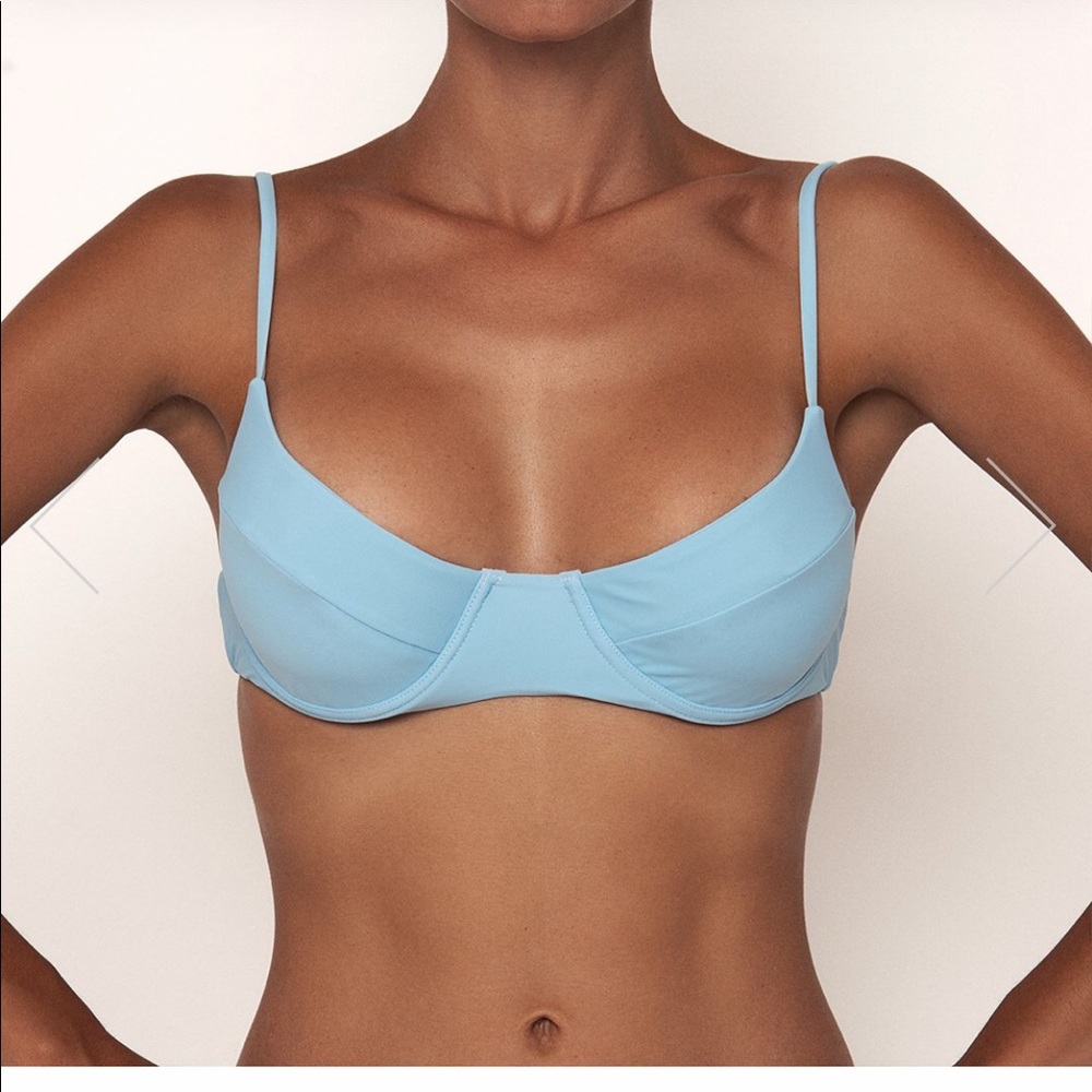 Vaya Island Blue Top